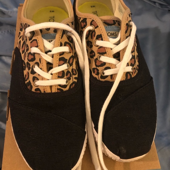 Toms Cordones Indio Sneakers. - Picture 1 of 6